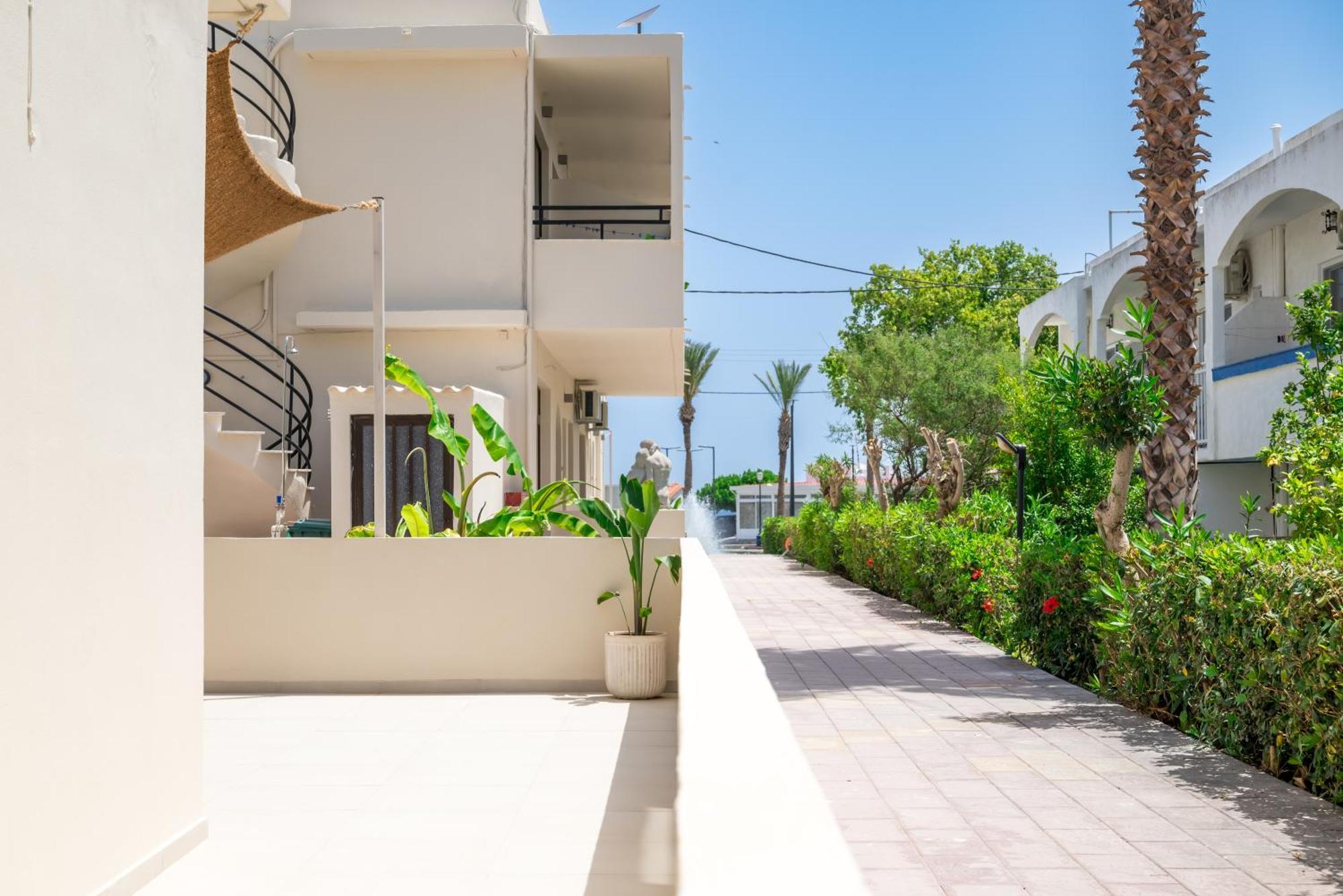 Atma Beach Rooms & Suites Faliráki Kültér fotó