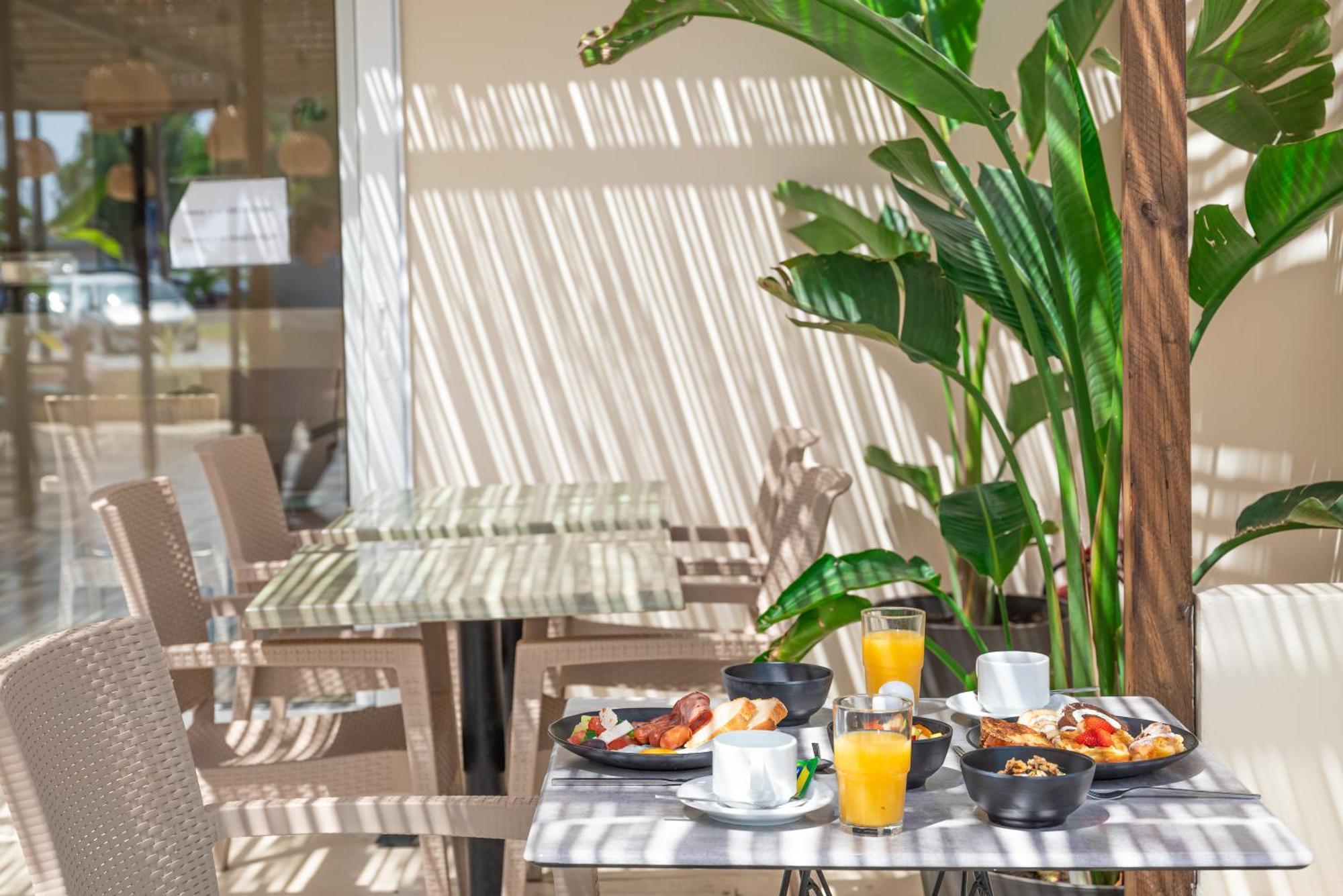 Atma Beach Rooms & Suites Faliráki Kültér fotó